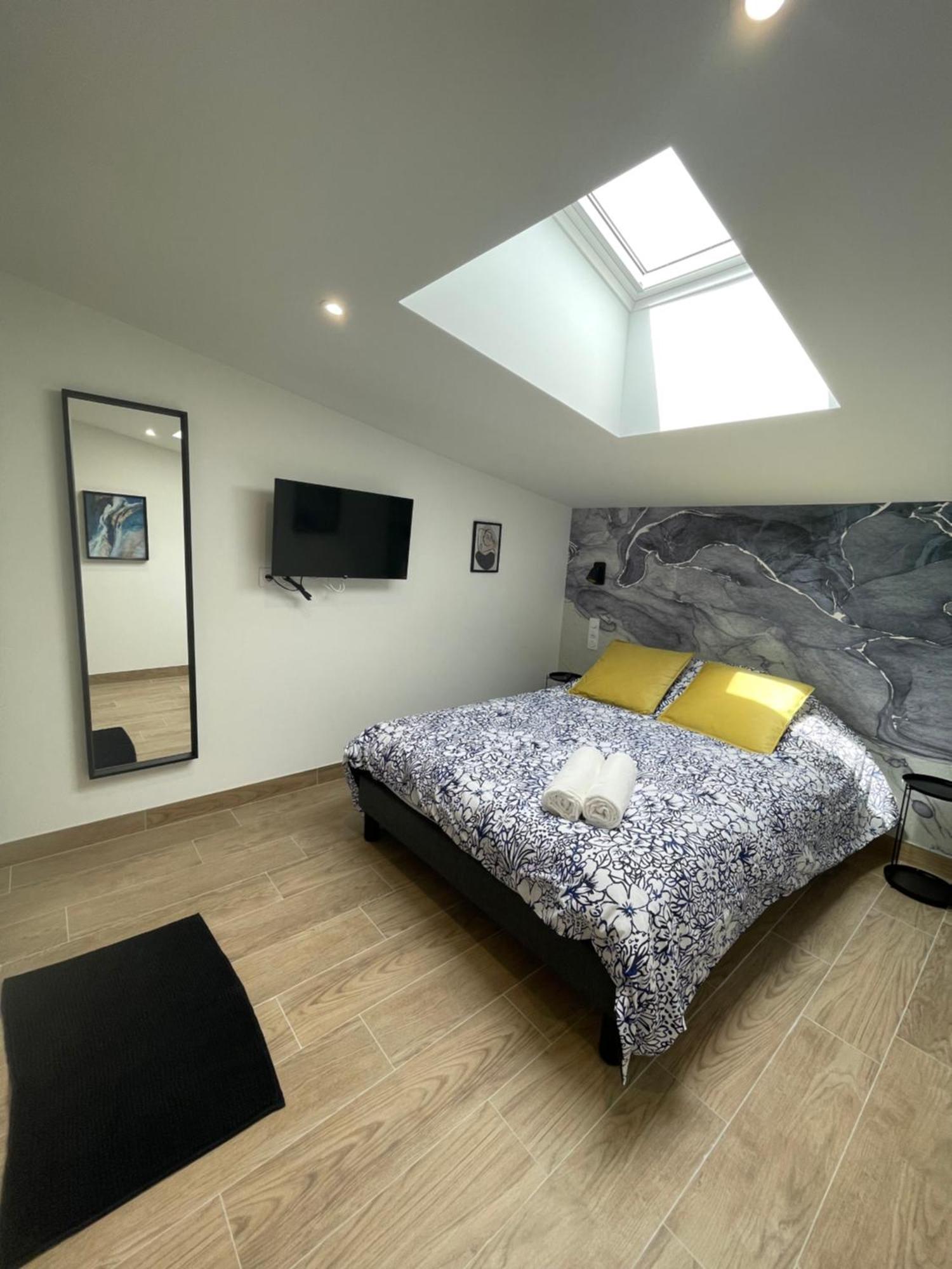 Residence Tamaris Loft House La Meziere エクステリア 写真